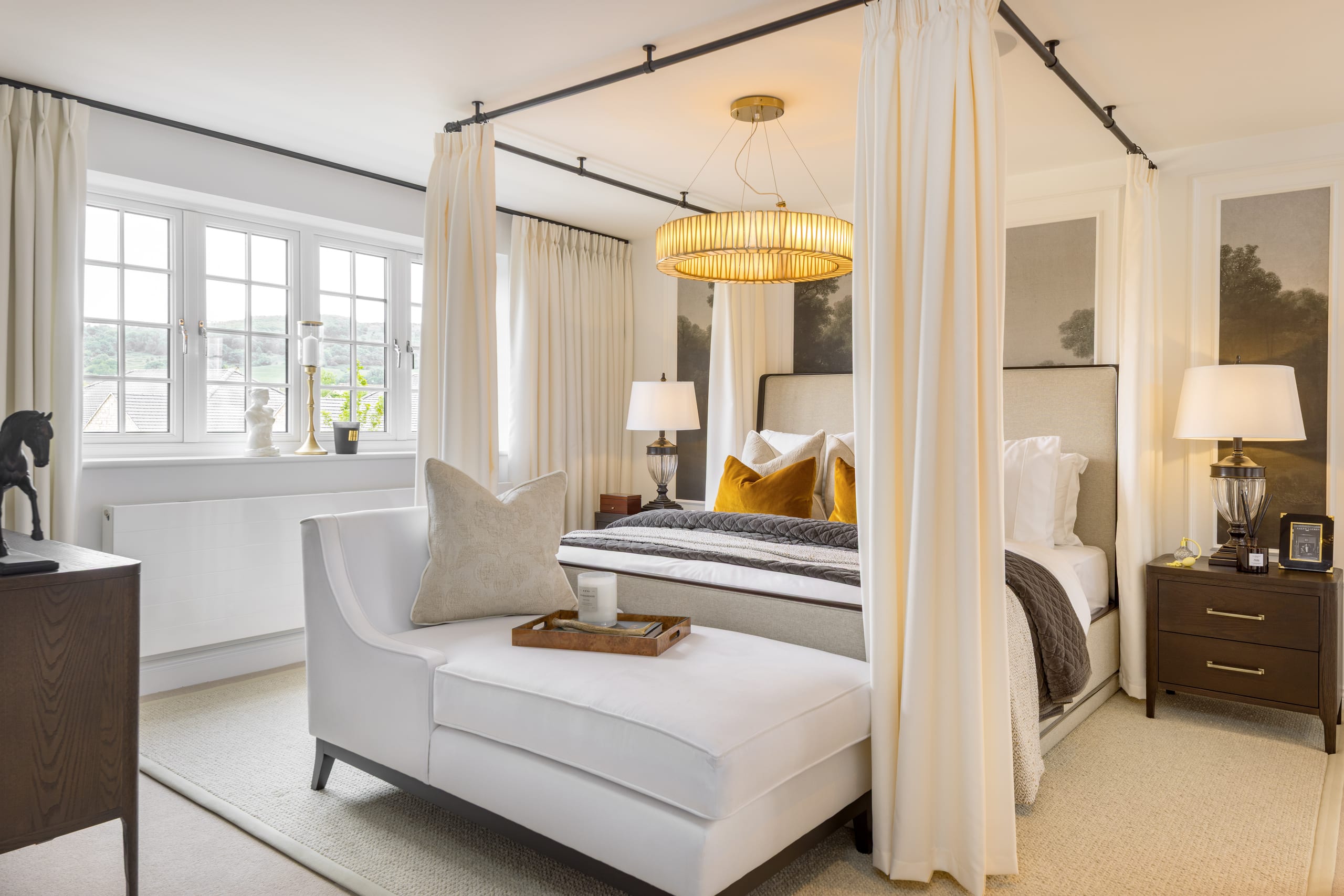 Principal bedroom